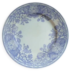 Plat ancien en terre de fer Sarreguemines