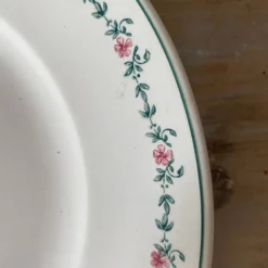 Plat ancien Longwy 30 cm , modèle Blois, début XXe