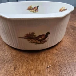 Plat ancien porcelaine à feu Sarreguemines Digoin – Décor chasse