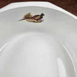 Plat ancien porcelaine à feu Sarreguemines Digoin – Décor chasse