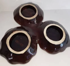 Plat apéritif / Coupelle tripode en céramique – Vallauris – Vintage