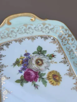 Plat à cake en porcelaine de Saxe à décor floral « Deutsche Blumen »