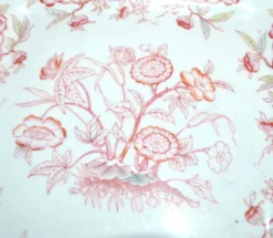 Plat carré en porcelaine Sarreguemines modèle Minton 215, décor japonisant