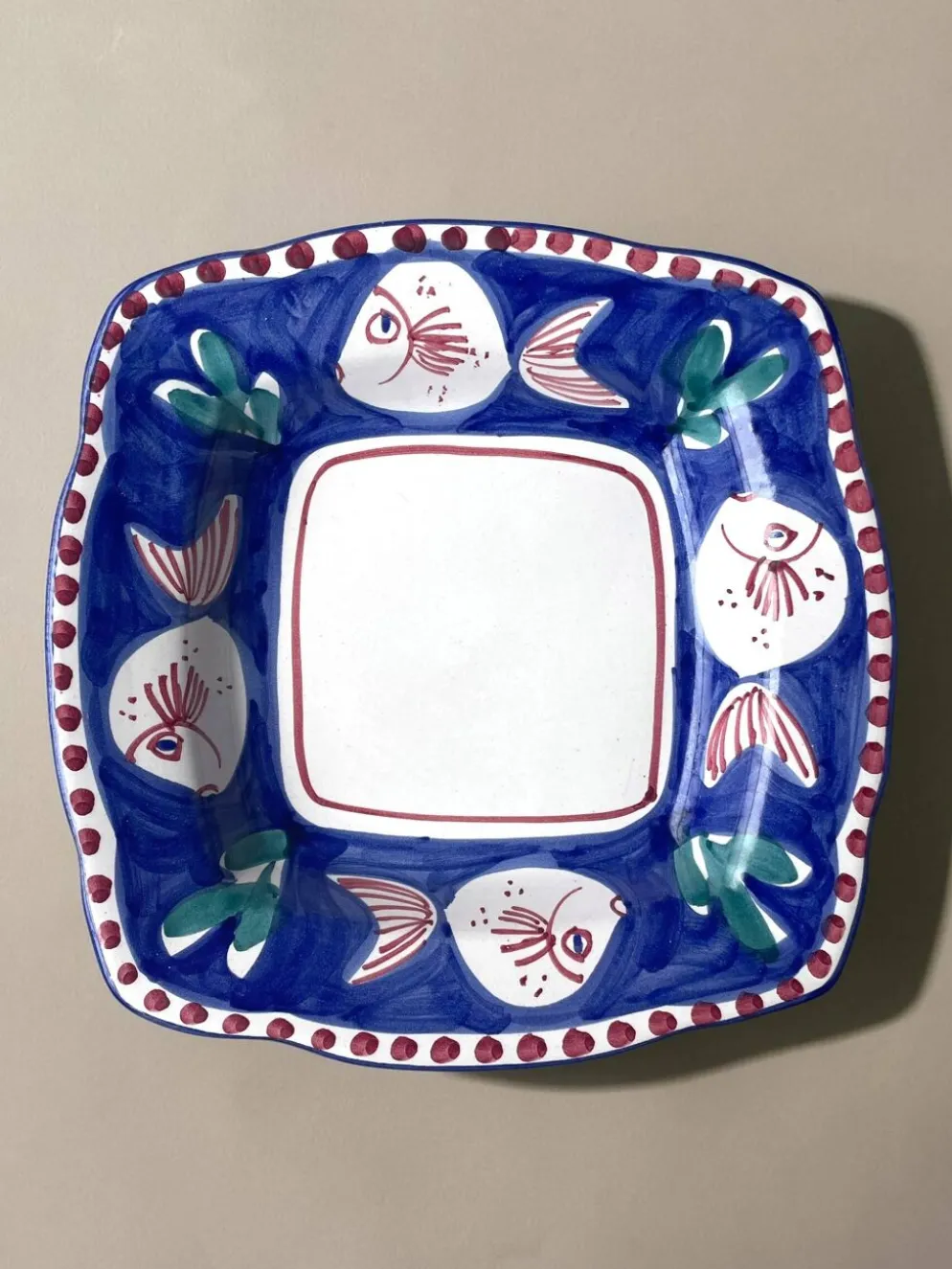 Plat carré vintage en majolique SOLIMENE Vietri, poissons, années 1970-80