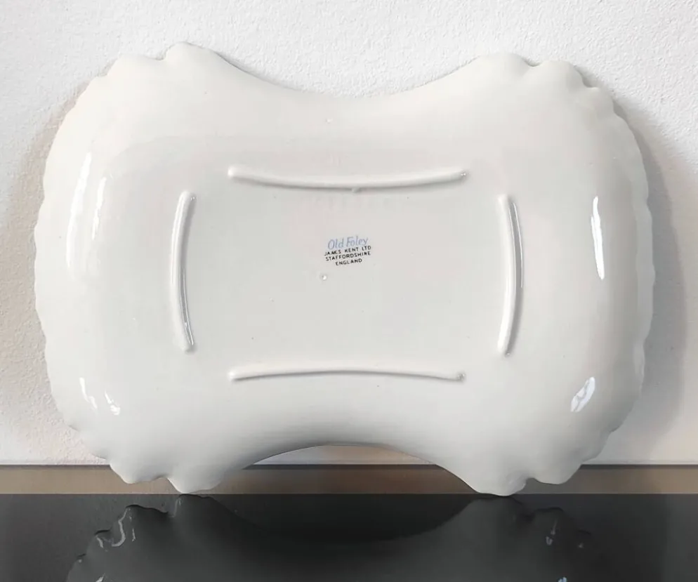 Plat chantourné vintage en faïence