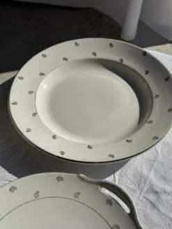 Plat circulaire modèle Nico doré Digoin Sarreguemines D30,5