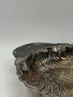 Plat coquille Saint-Jacques vintage en métal argenté