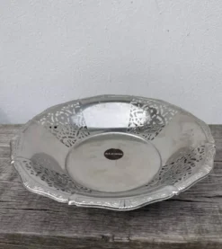 Plat coupe corbeille en métal argenté Alessi