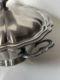Plat couvert en inox Guy Degrenne