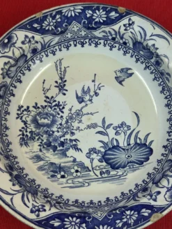 Plat creux Creil et Montereau, Yedo, idéogramme XIXème - 24,5 cm