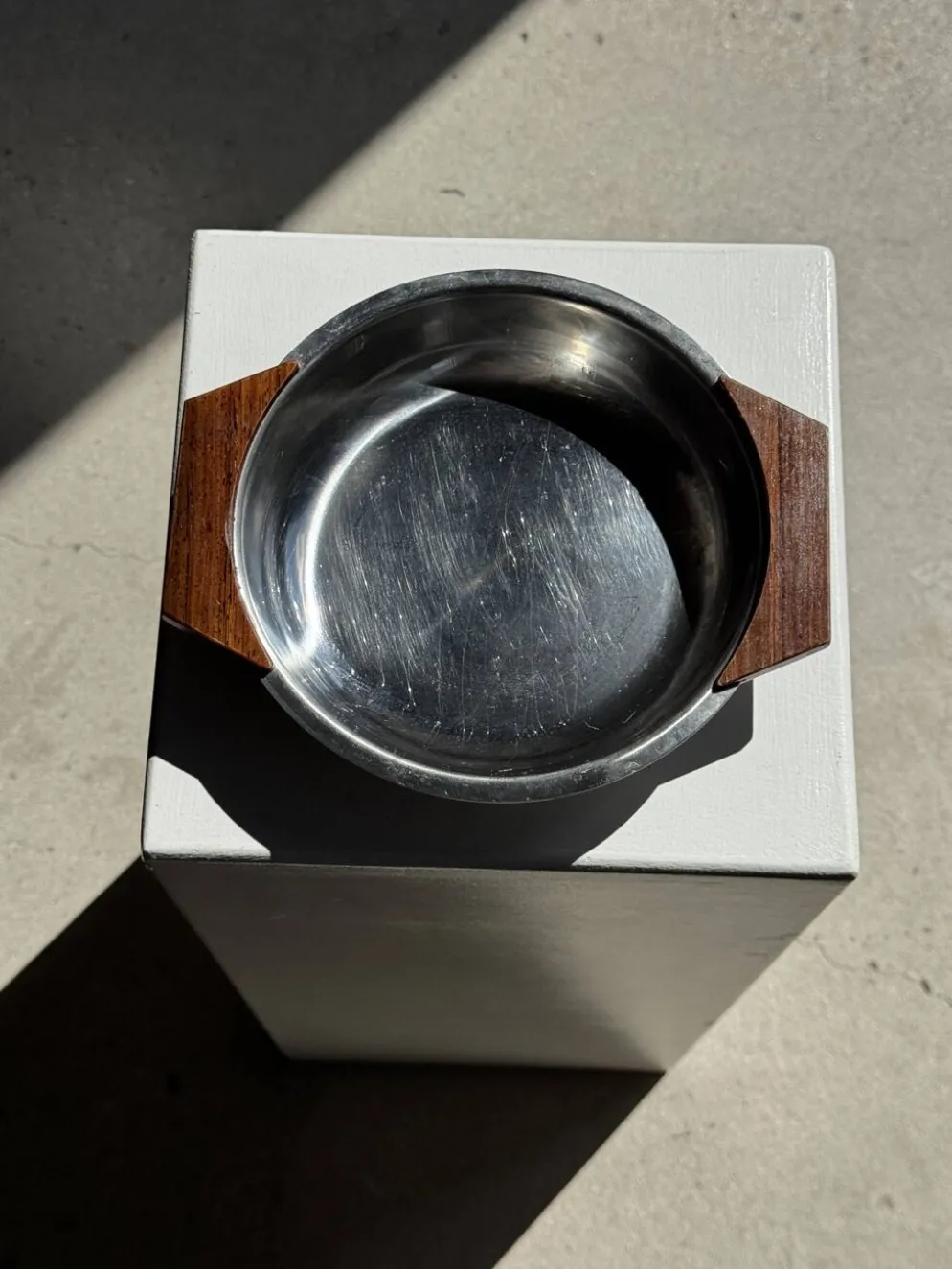 Plat creux en acier inoxydable et bois H4 D20