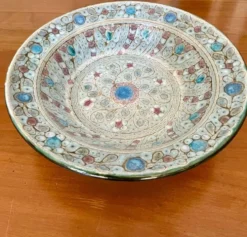 Plat creux en céramique émaillée, Danuta Le Hénaff