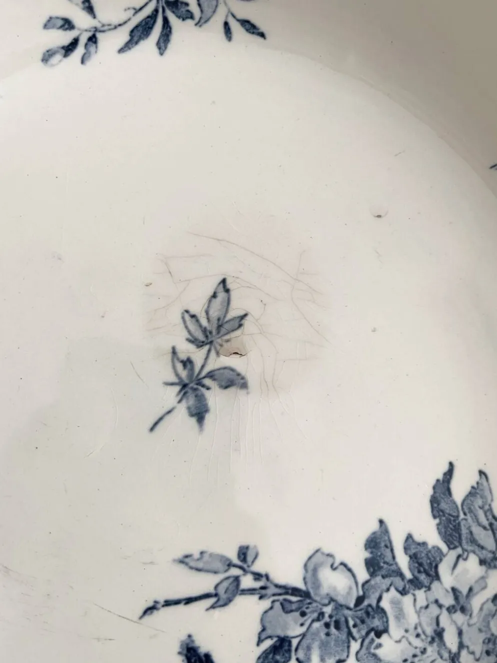 Plat creux saladier en terre de fer « Favori » Sarreguemines