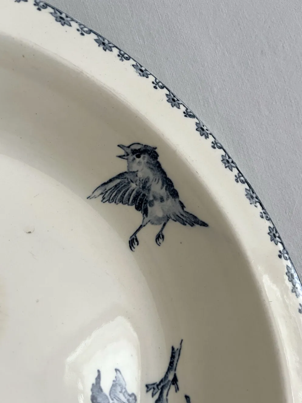 Plat creux saladier en terre de fer « Favori » Sarreguemines