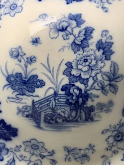 Plat creux, saladier Wedgwood