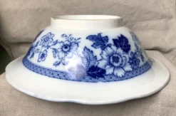 Plat creux, saladier Wedgwood