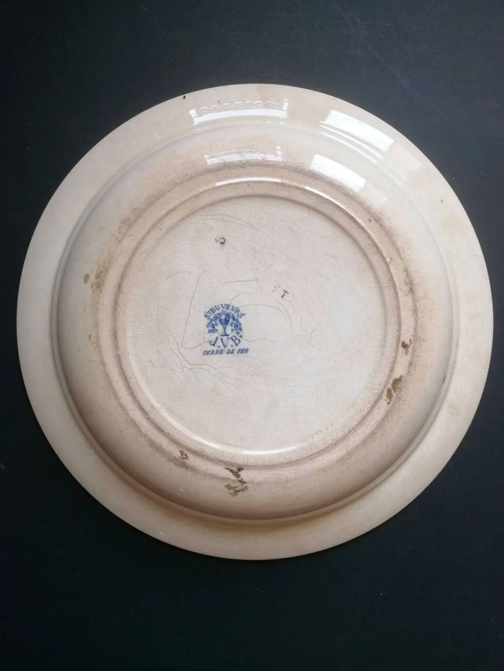 Plat creux terre de fer Jules Vieillard 19ème s