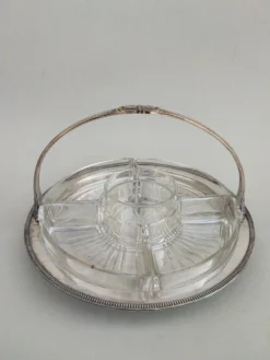 Plat à crudités en argent et verre