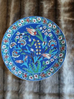 Plat décoratif de Kutahya