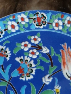 Plat décoratif de Kutahya