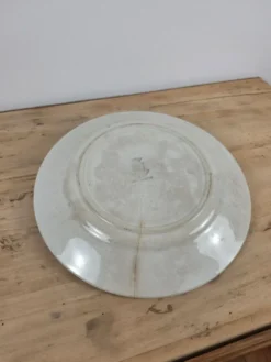 Plat de présentation rond Lou Basquez manufacture Saint-Amand