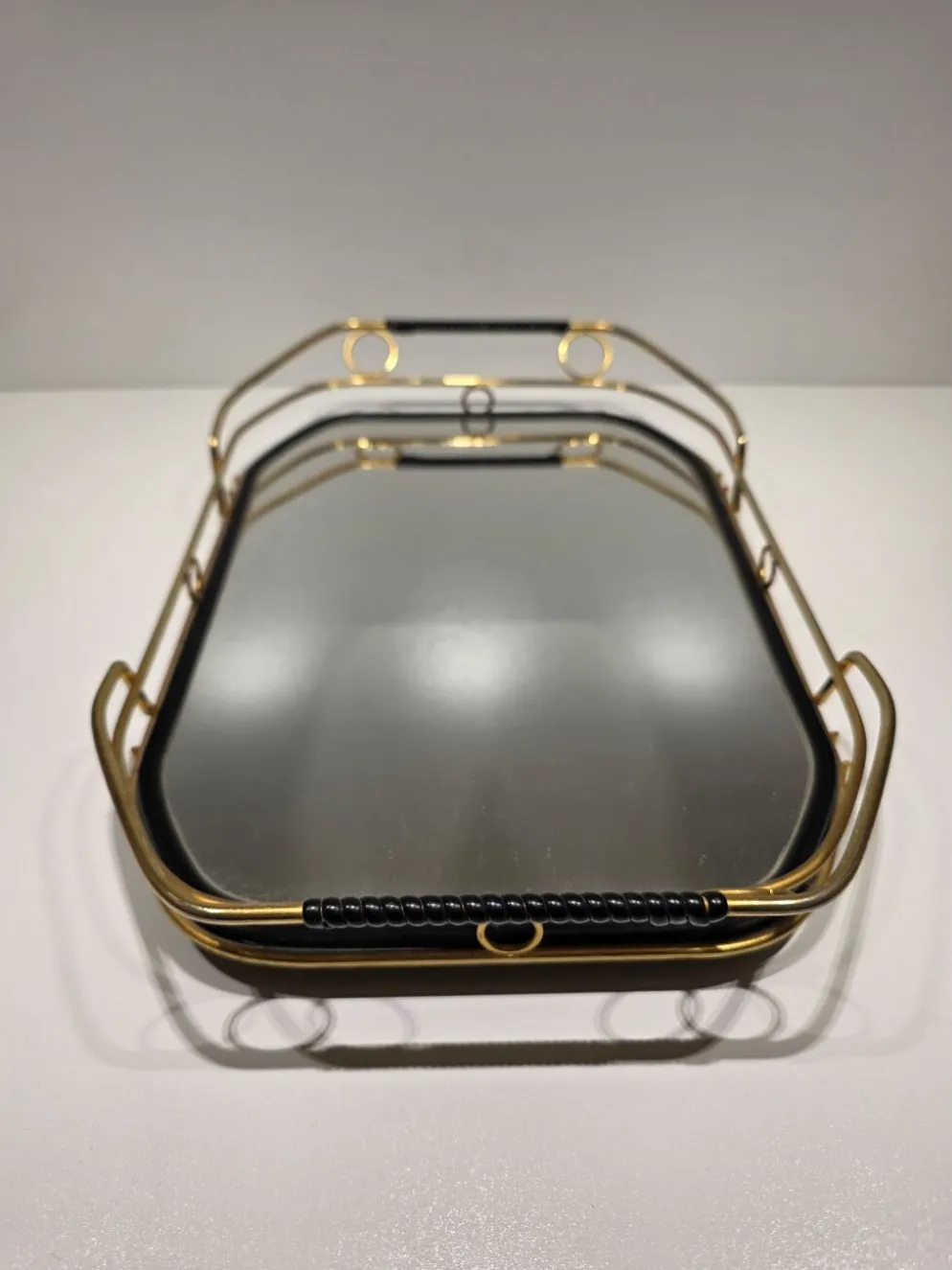 Plat de service années 60 miroir et métal doré