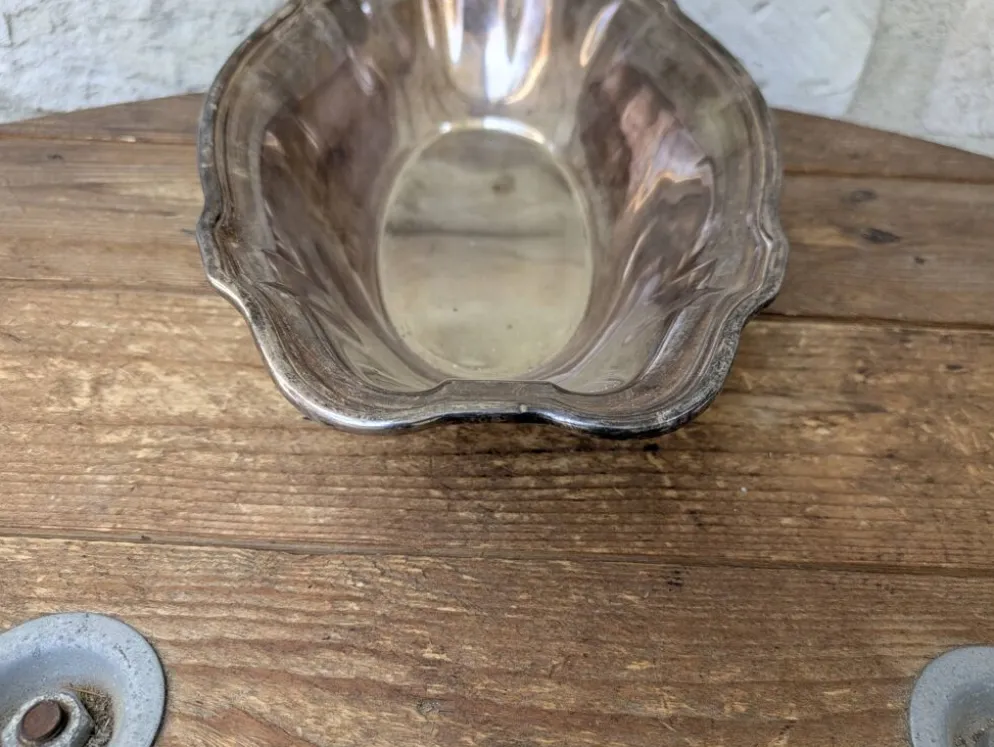 Plat de service creux / corbeille en métal argenté Ercuis 31x19cm 650g