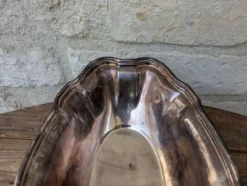 Plat de service creux / corbeille en métal argenté Ercuis 31x19cm 650g