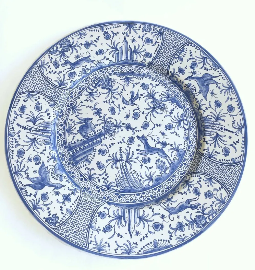 Plat de service en céramique de Coimbra peint à la main