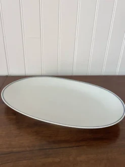Plat de service ovale porcelaine de Paris