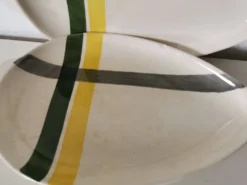 plat de service , ravier , beurrier jaune et vert