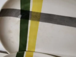 plat de service , ravier , beurrier jaune et vert