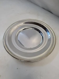 Plat de service rond en métal argenté – Orfèvrerie de France