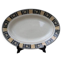 Plat de service Saint Amand modèle Trianon Terre de Fer contour géométrique