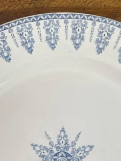 Plat de service, terre de fer, collection Annam, Gien