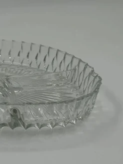 Plat de service vintage compartimenté en verre pressé