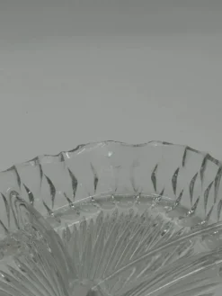 Plat de service vintage compartimenté en verre pressé