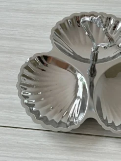 Plat de service vintage en inox brillant