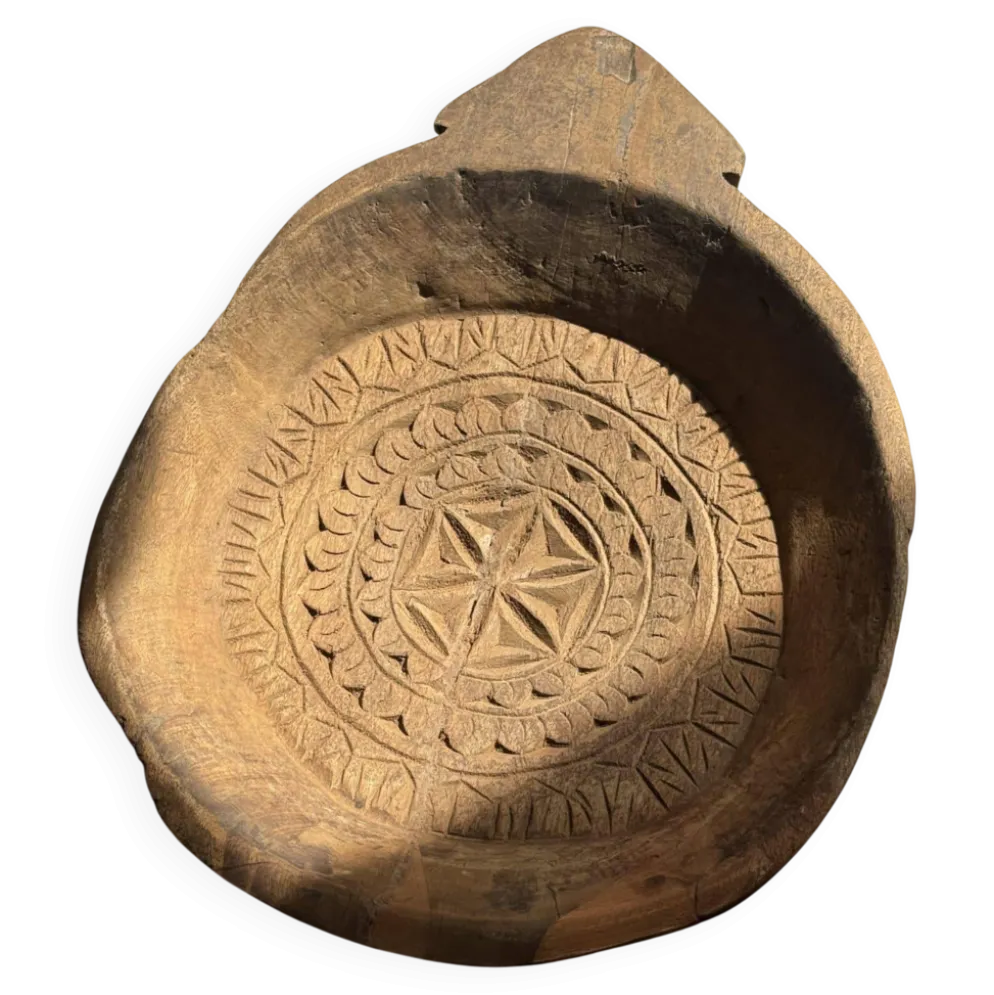 Plateau ancien indien sculpté en bois massif « Rosace »