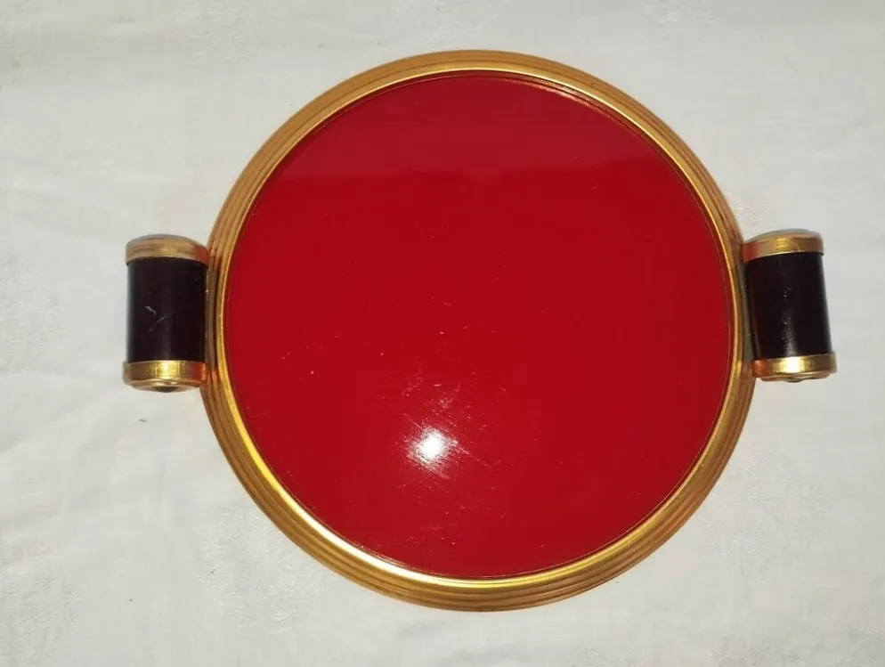 Plateau Art déco en verre rouge et laiton – poignées bakélite, vers 1930