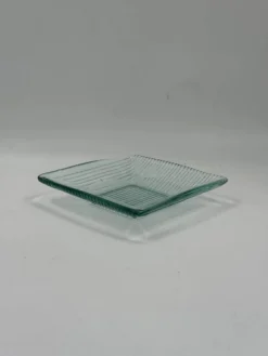Plateau carré vintage en verre strié