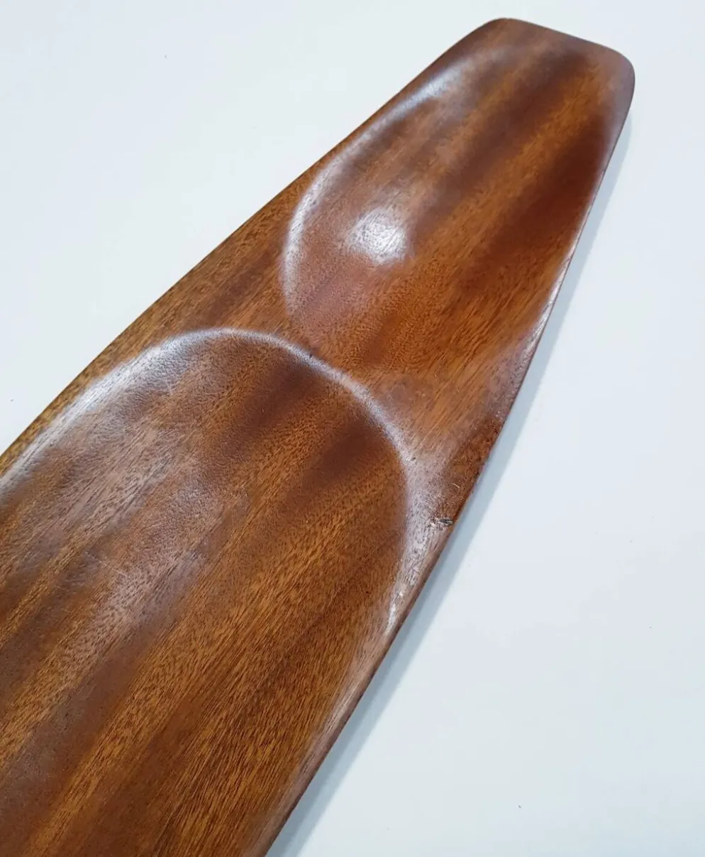 Plateau de console sculpté à la main du milieu du siècle