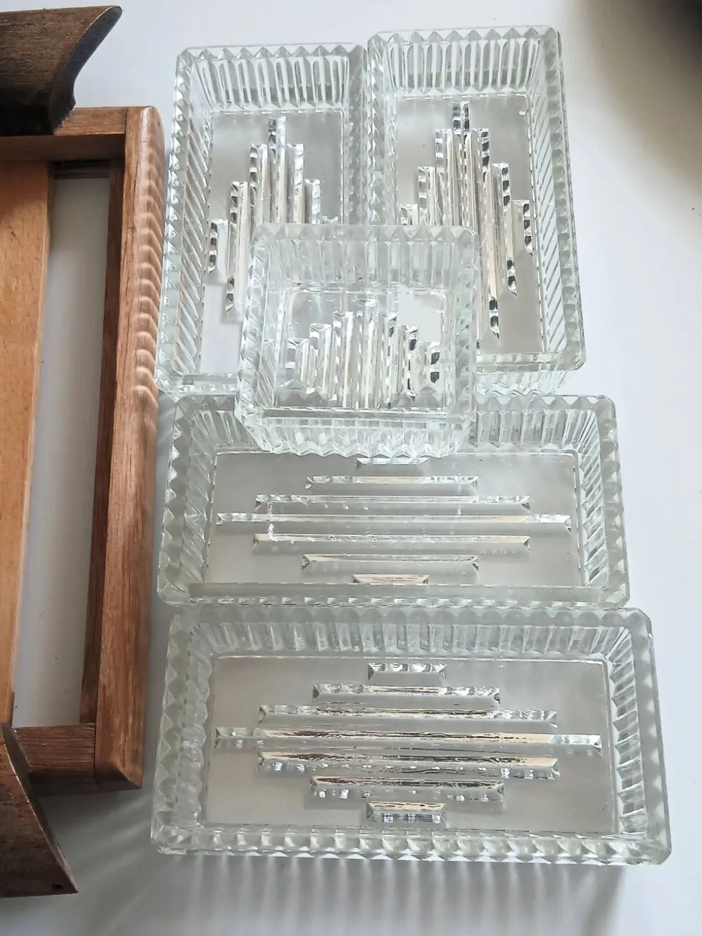 Plateau de service apéritif compartimenté en bois et verre vintage art déco