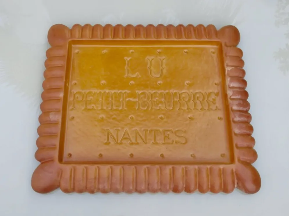Plateau de service décoratif en résine, années 60