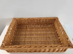 Plateau de service en osier vintage