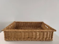 Plateau de service en osier vintage