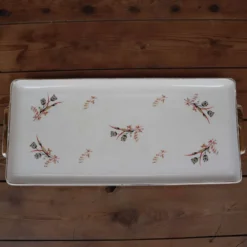 Plateau de service en porcelaine liseré doré Villeroy et Boch