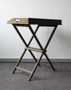 Plateau de service pliant et amovible en bois peint taupe