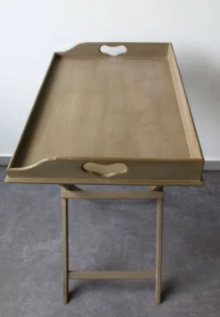 Plateau de service pliant et amovible en bois peint taupe
