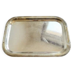 Plateau de service rectangulaire vintage métal argenté – Décor gravé